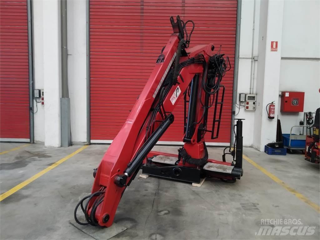 Penz 9100H Cranes and loaders