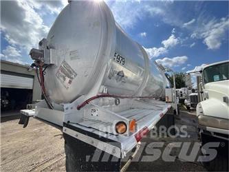 Polar  Tanker semi-trailers
