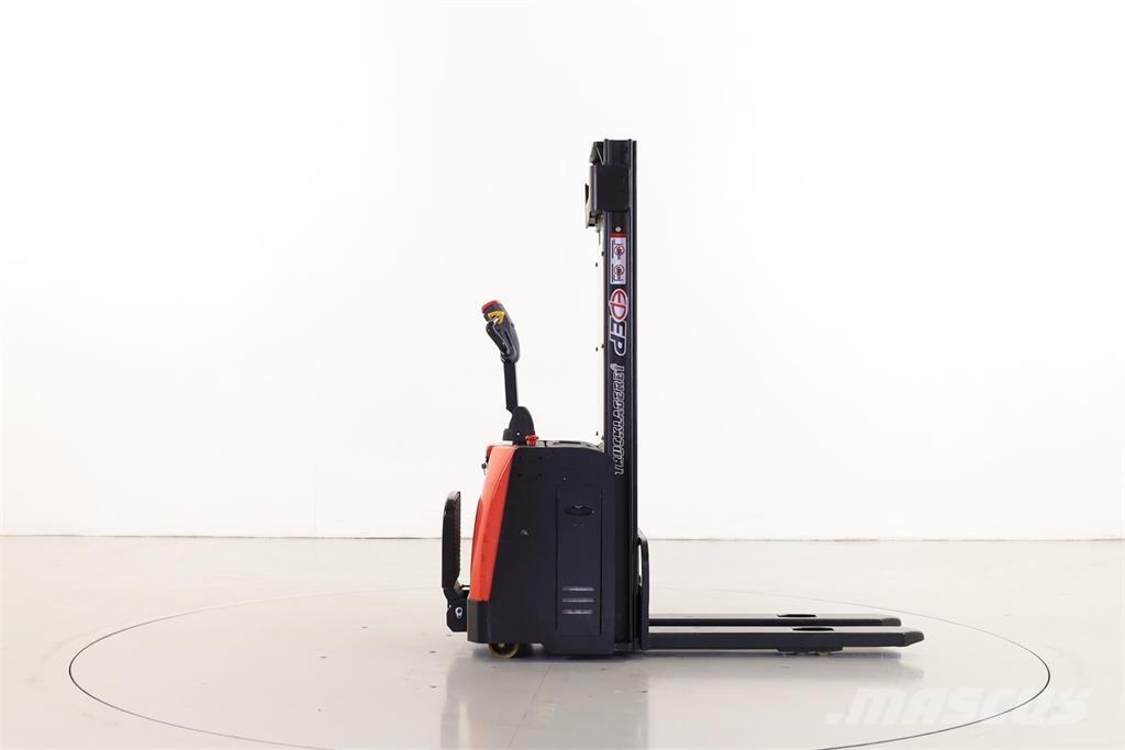EP ES12-RS Pedestrian stacker