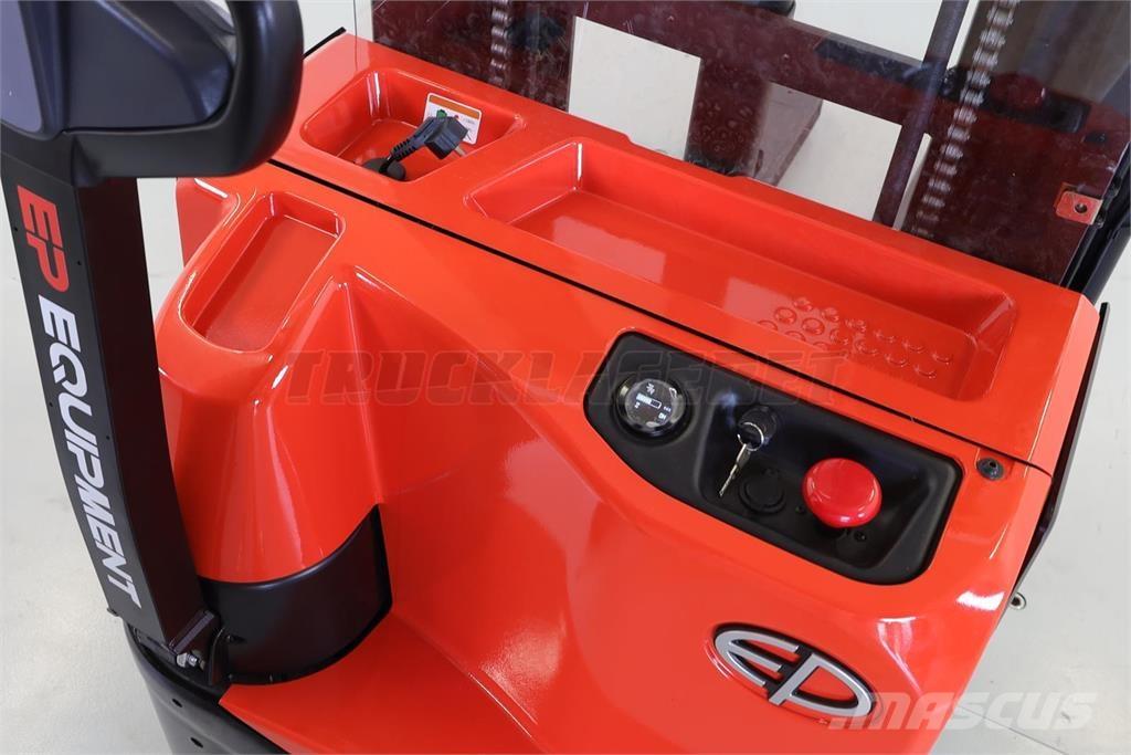 EP WSA161 Li-Ion Pedestrian stacker