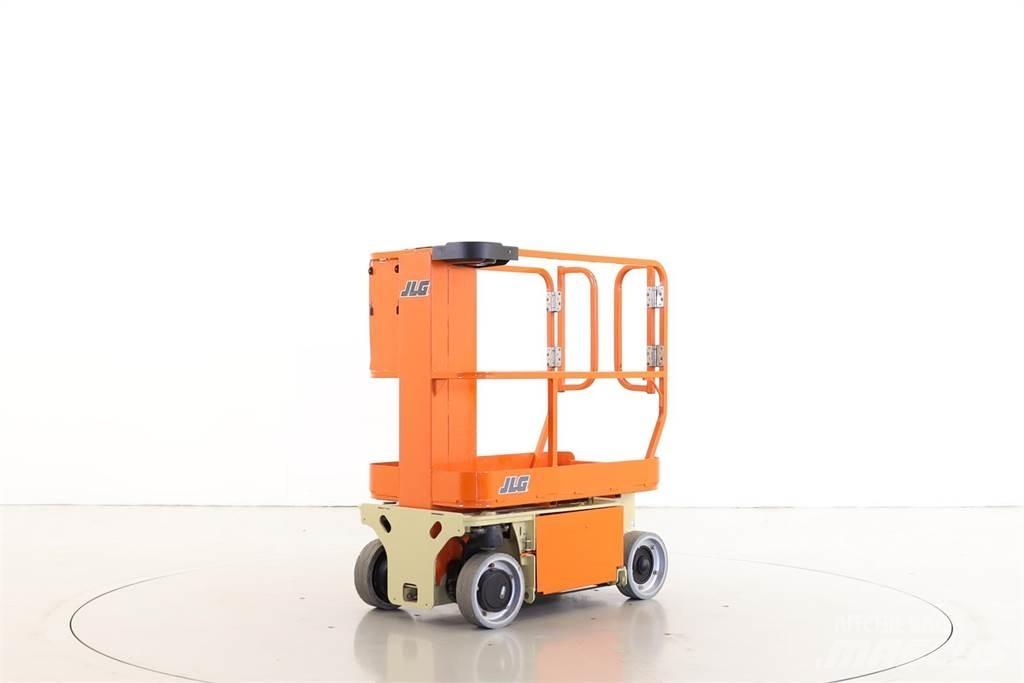 JLG 1230ES Used Personnel lifts and access elevators