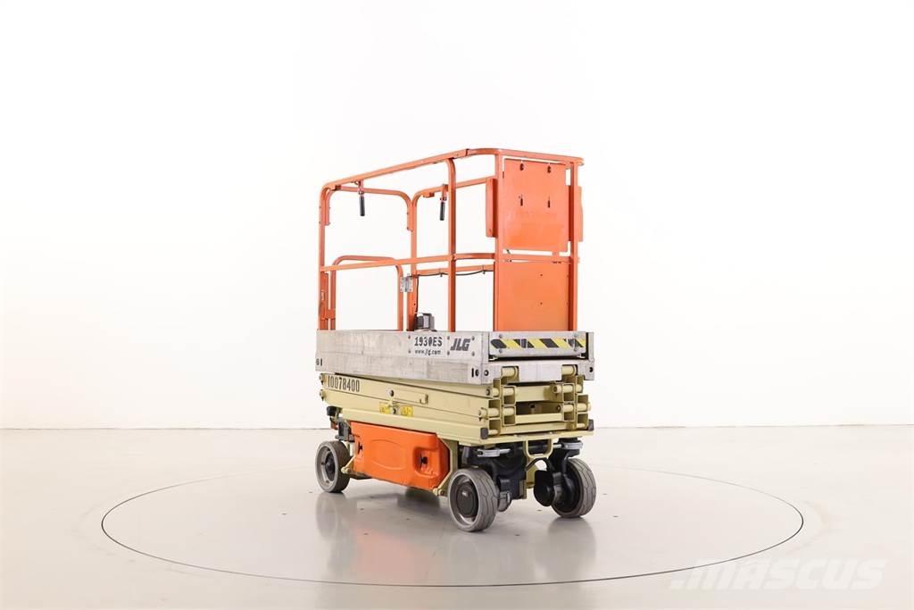 JLG 1930ES Scissor lifts