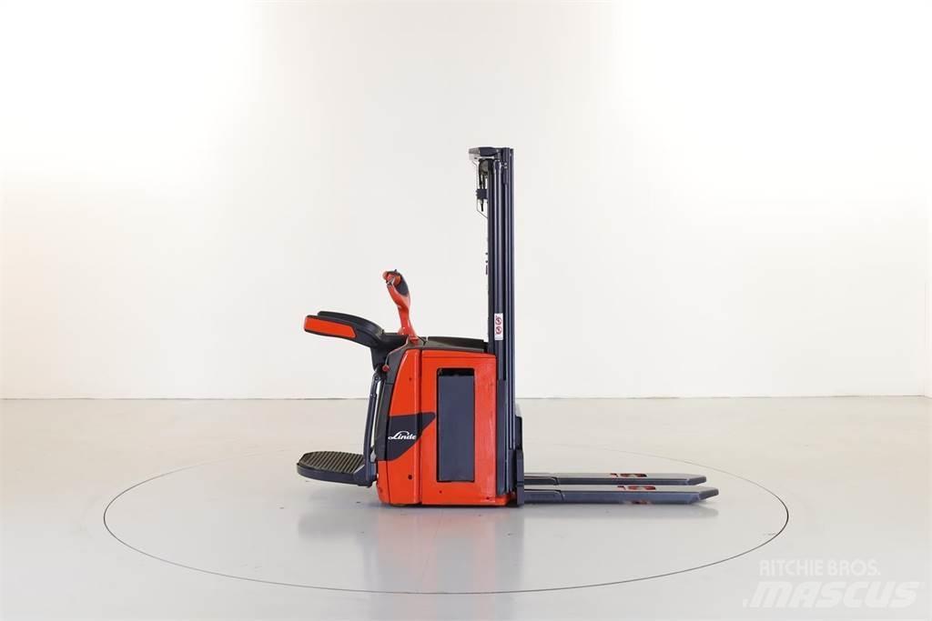 Linde L16 AP Self propelled stackers
