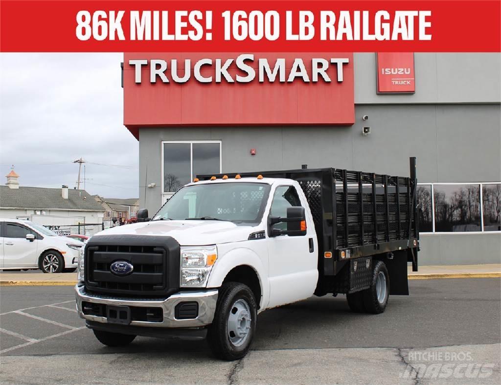 Ford F350 Flatbed / Dropside trucks