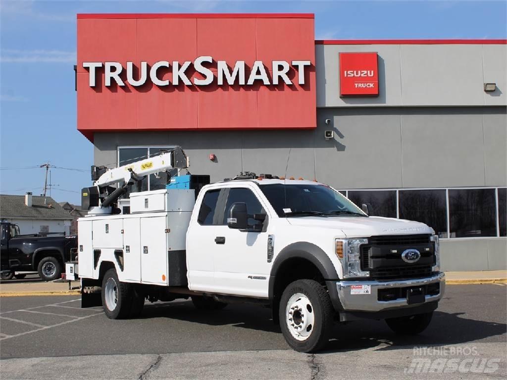 Ford F550 Recovery vehicles