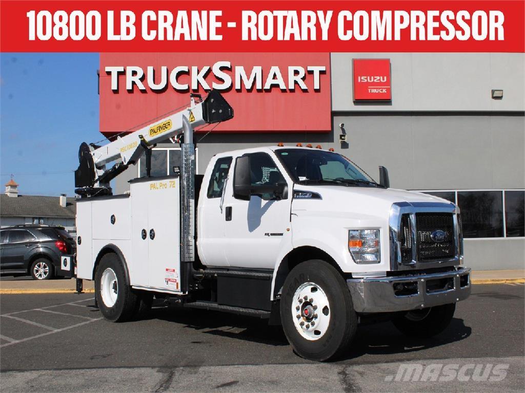 Ford F750 Truck mounted cranes