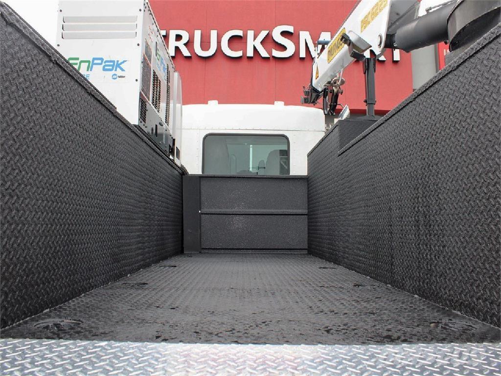 Kenworth T270 Truck mounted cranes