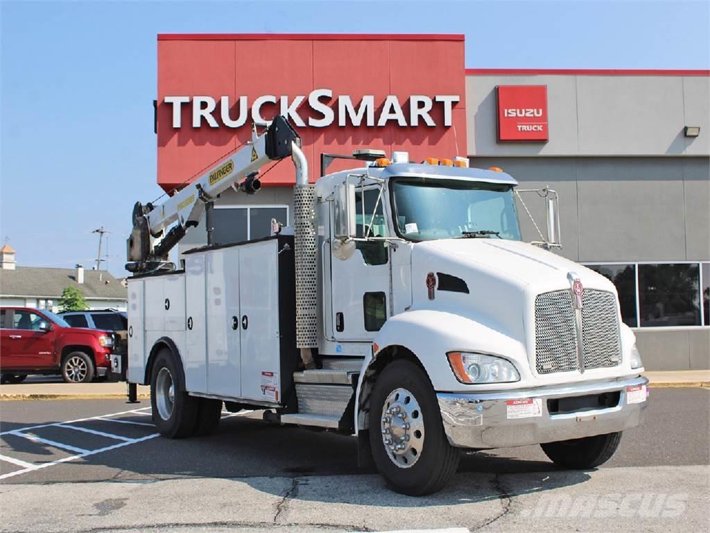 Kenworth T370 Truck mounted cranes