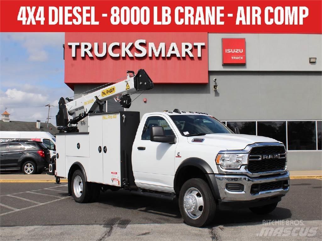 RAM 5500 Truck mounted cranes