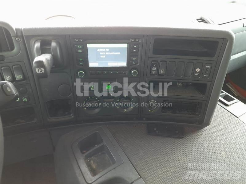 Scania P280 Box trucks
