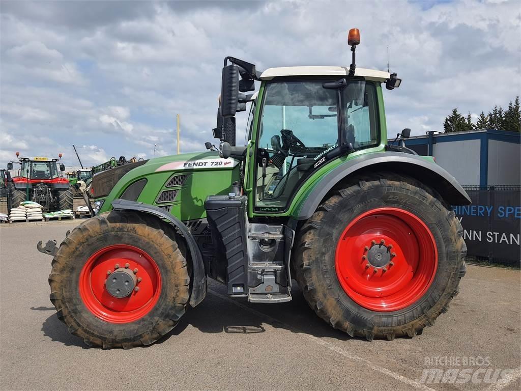 Fendt 720 VARIO S4 Tractors