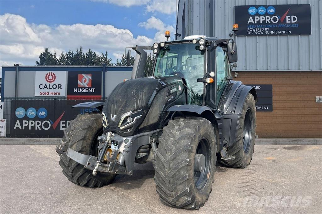 Valtra T255V Tractors