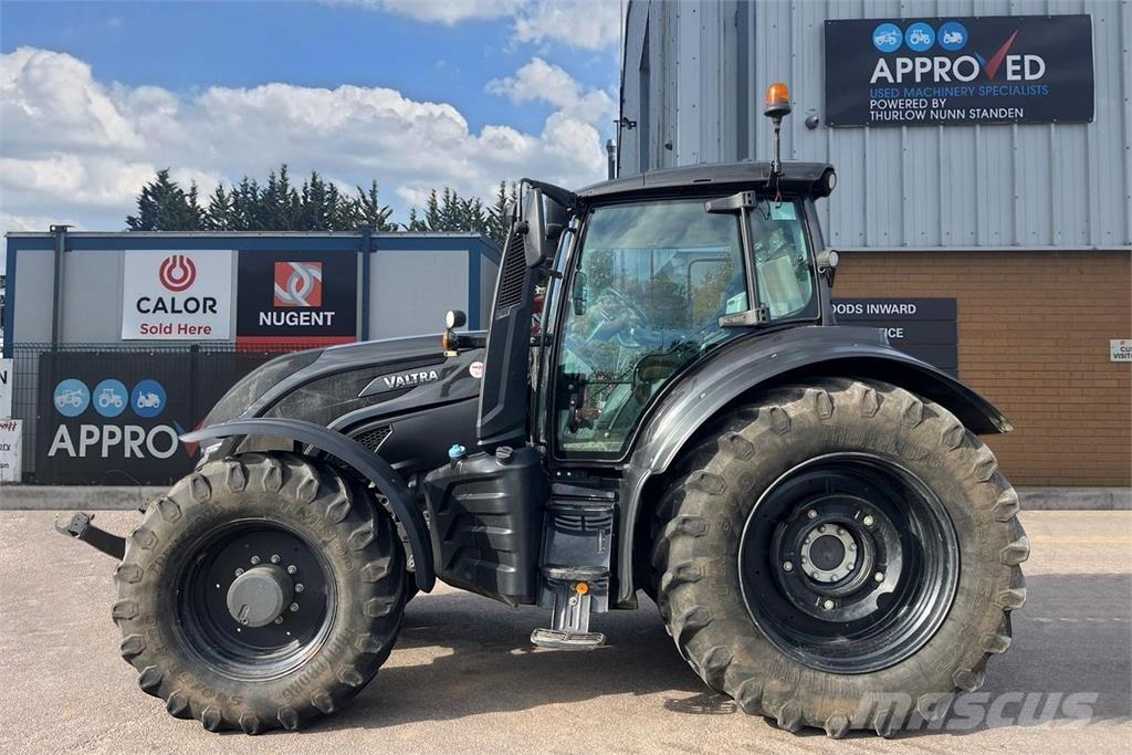 Valtra T255V Tractors