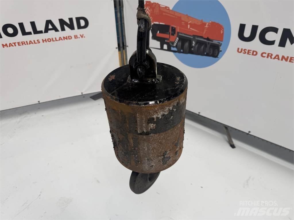  Hookball Crane parts and equipment