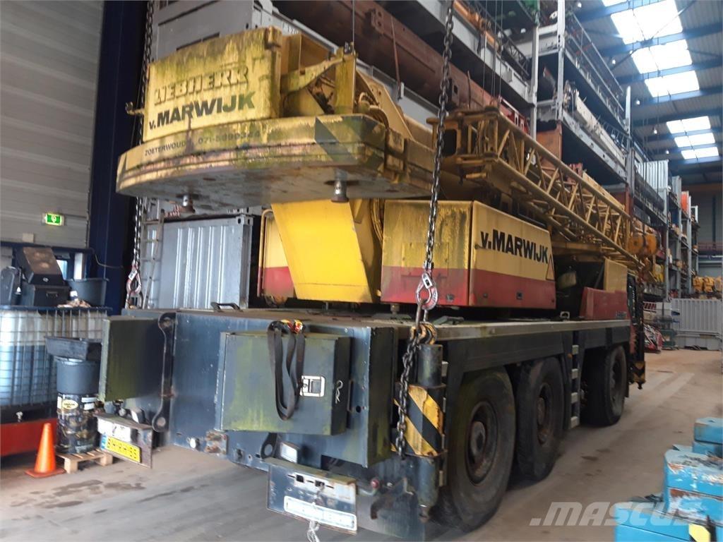 Liebherr LTM 1060-2 All terrain cranes