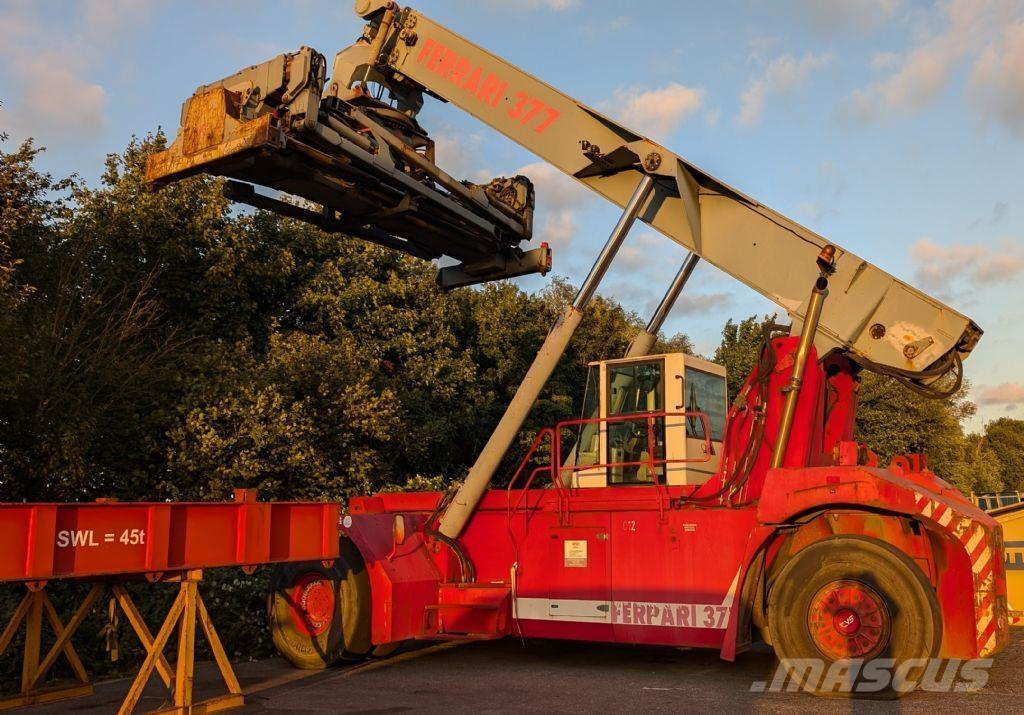 CVS Ferrari F377.5 PB Reach stackers