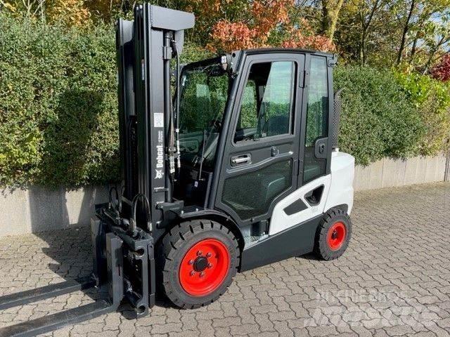 Bobcat D35C-9 Diesel trucks