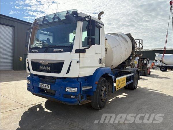 MAN McPHEE 4m3 Concrete trucks