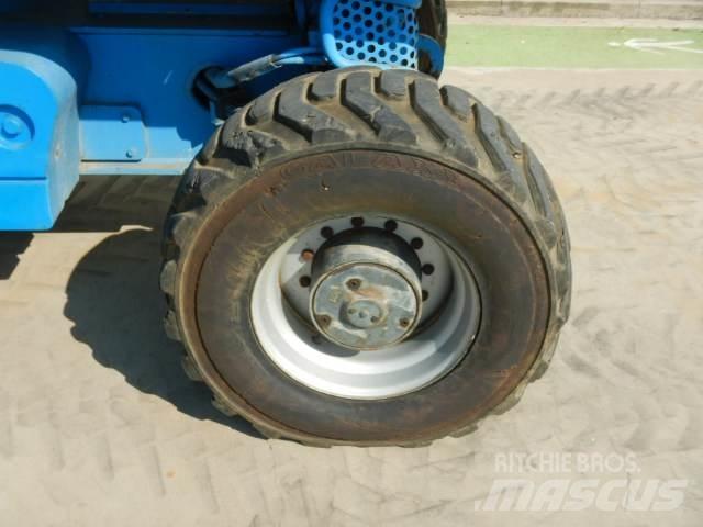 Aichi SP21AJ Telescopic boom lifts