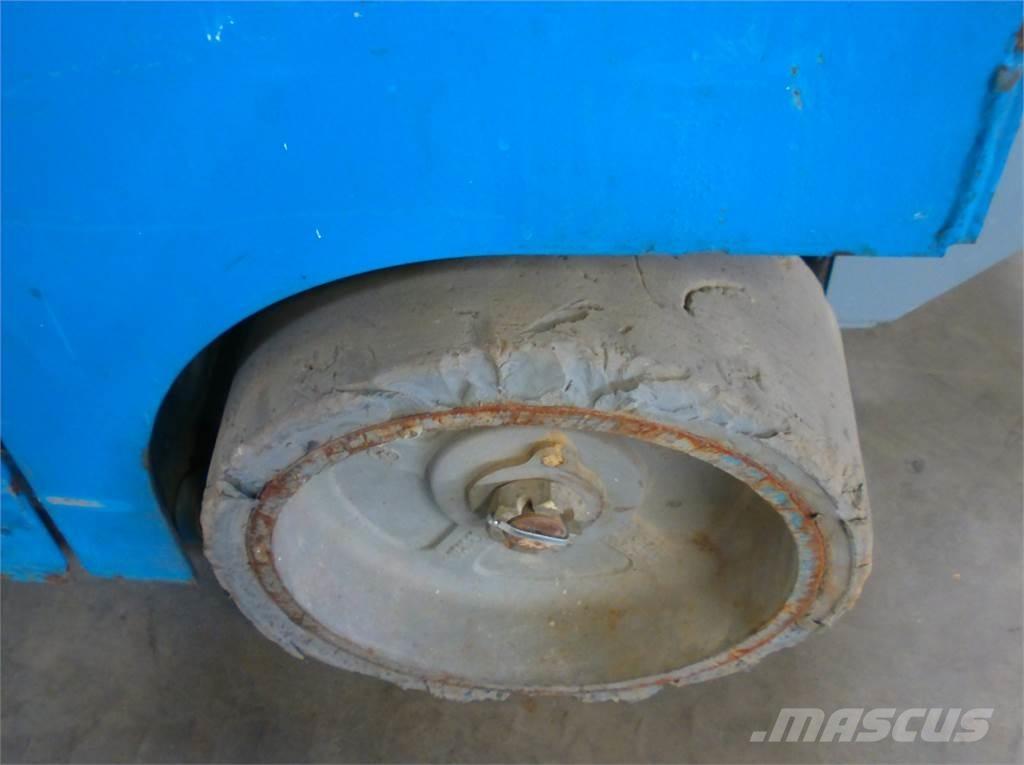 Genie GS1532 Scissor lifts