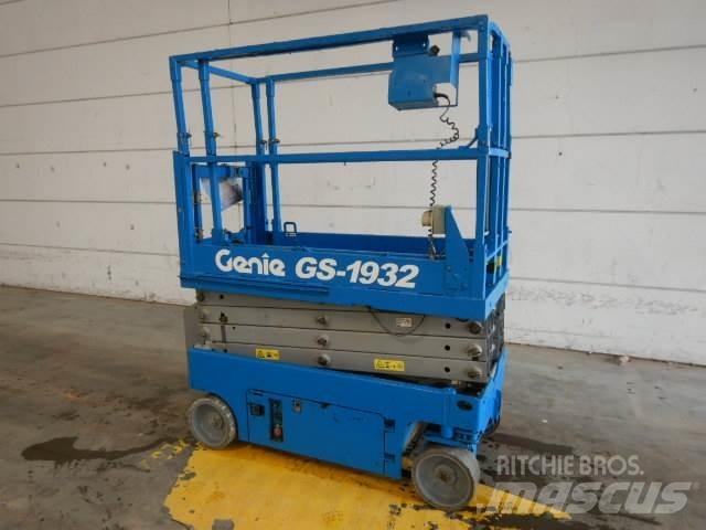 Genie GS1932 Scissor lifts