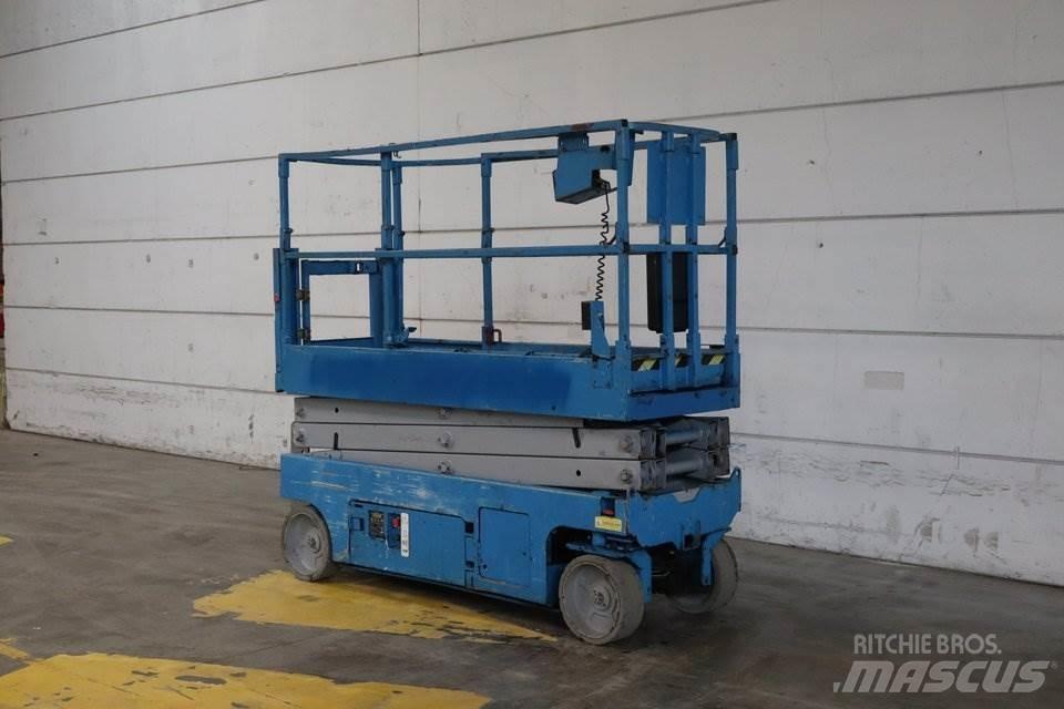 Genie GS2032 Scissor lifts