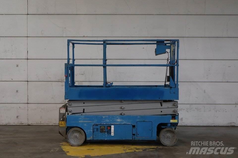 Genie GS2032 Scissor lifts