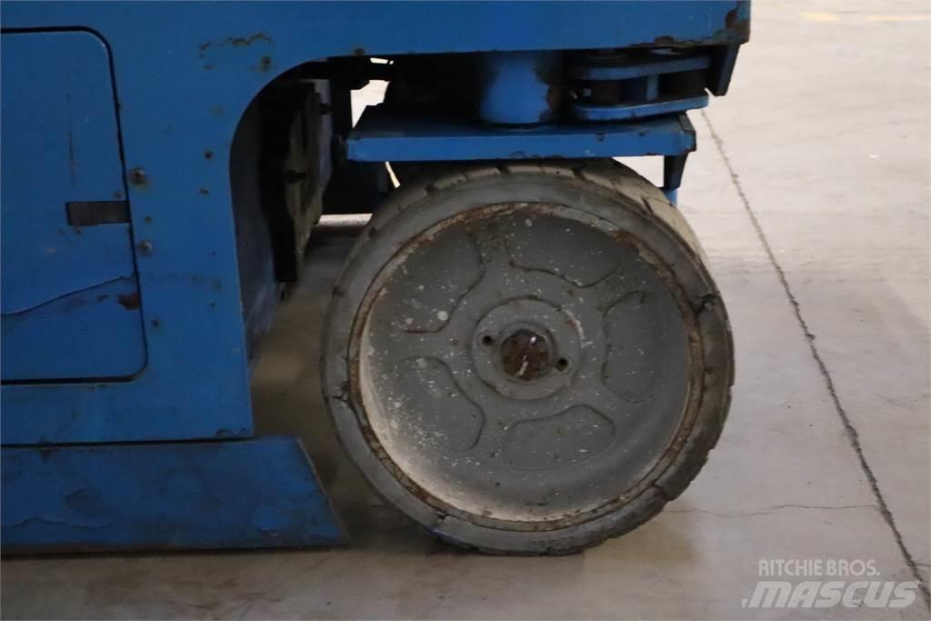 Genie GS2646 Scissor lifts