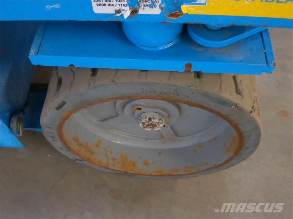 Genie GS3246 Scissor lifts