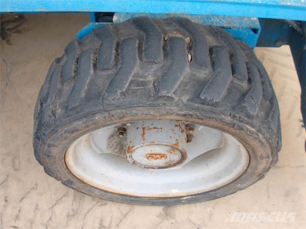 Genie GS4390RT Scissor lifts