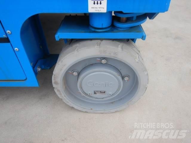 Genie GS4655 Scissor lifts