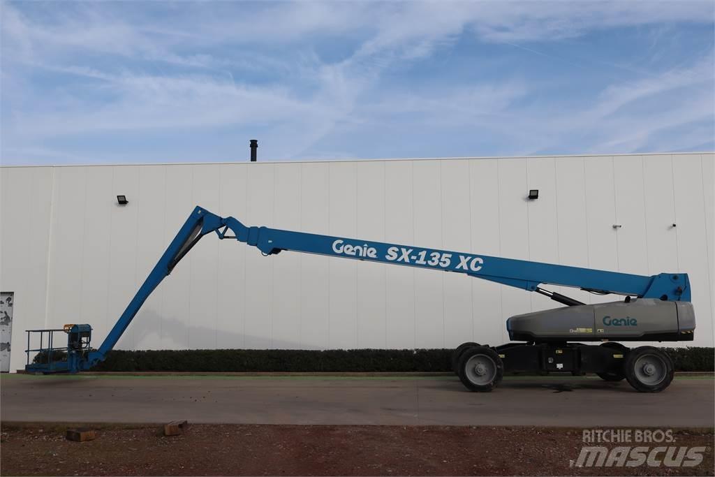 Genie SX135XC Telescopic boom lifts