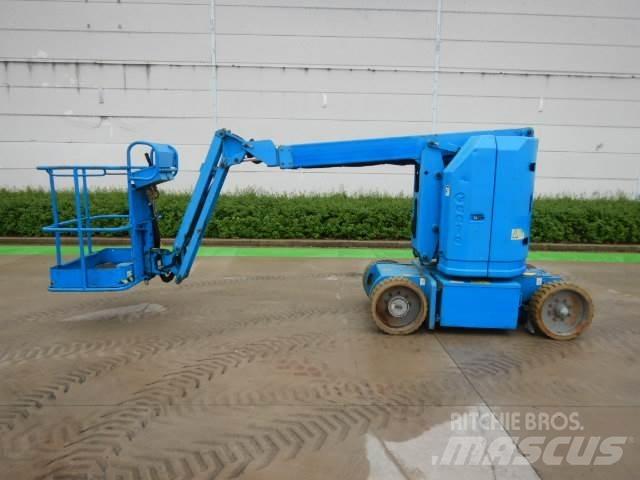 Genie Z30-20N Articulated boom lifts