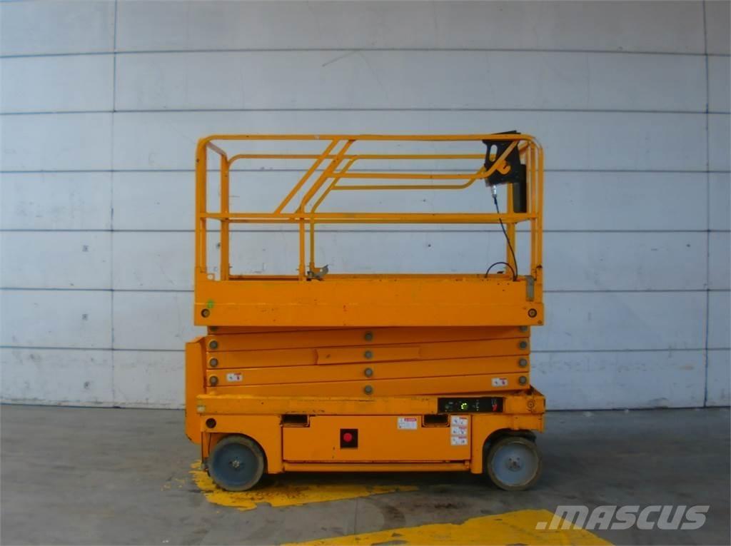 Haulotte Compact 12 Scissor lifts