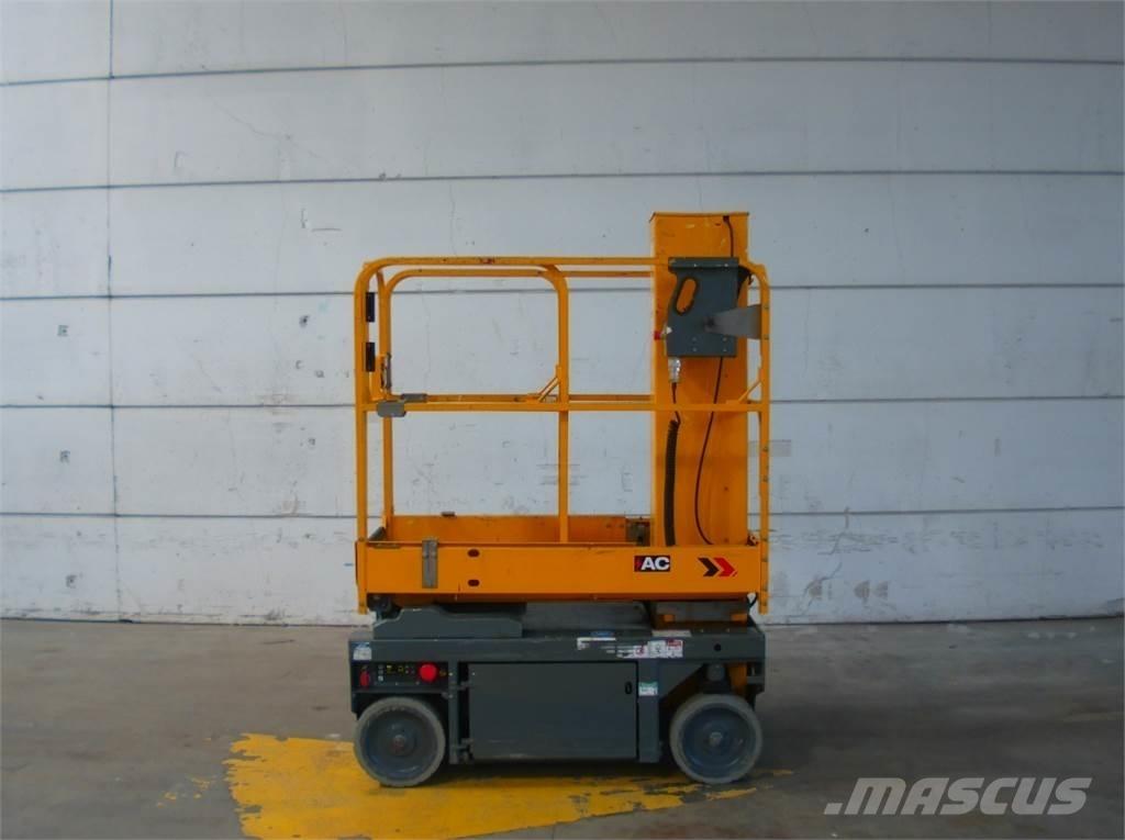 Haulotte STAR8S Used Personnel lifts and access elevators