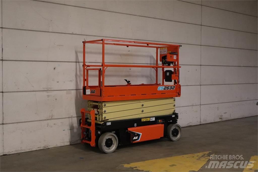 JLG 2632ES Scissor lifts