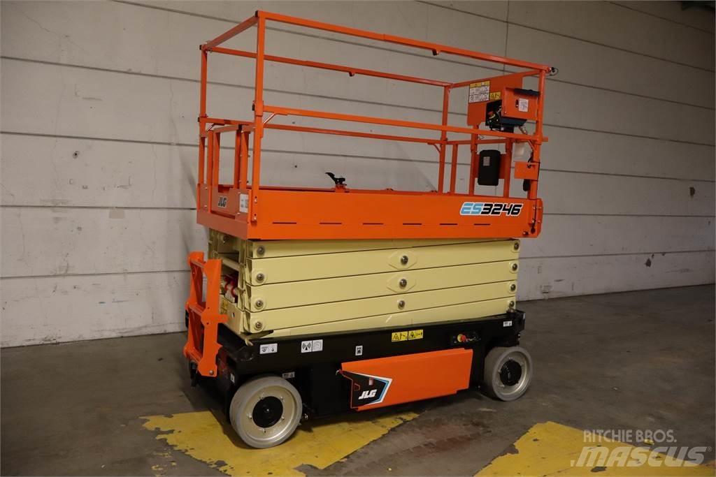JLG 3246ES Scissor lifts