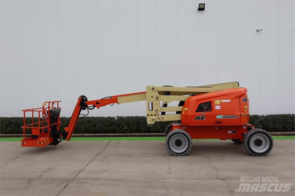 JLG EC 520AJ Articulated boom lifts