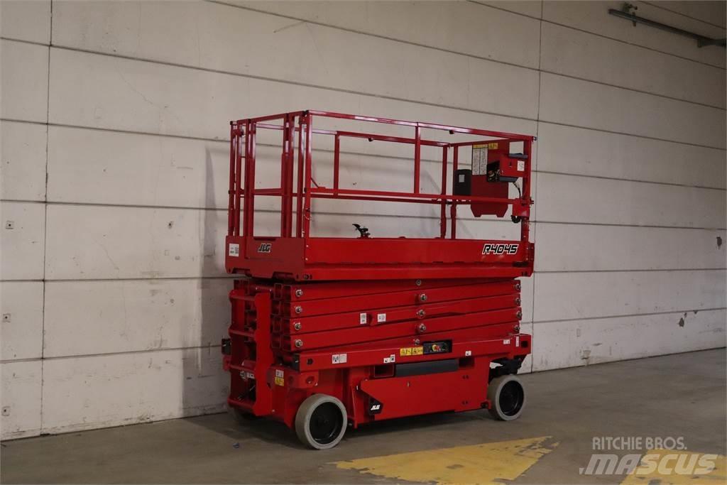 JLG R4045 Scissor lifts