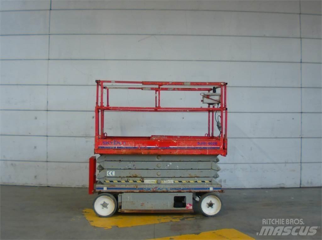 SkyJack SJ4626 Scissor lifts