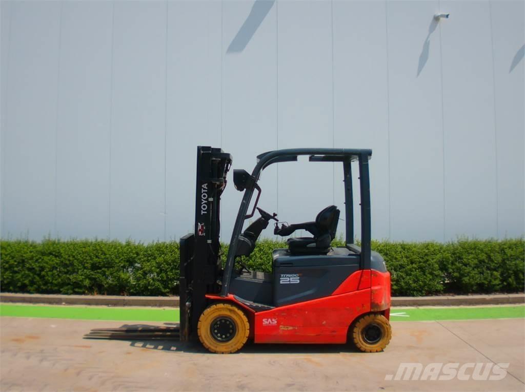 Toyota 8FBMKT25 Electric forklift trucks