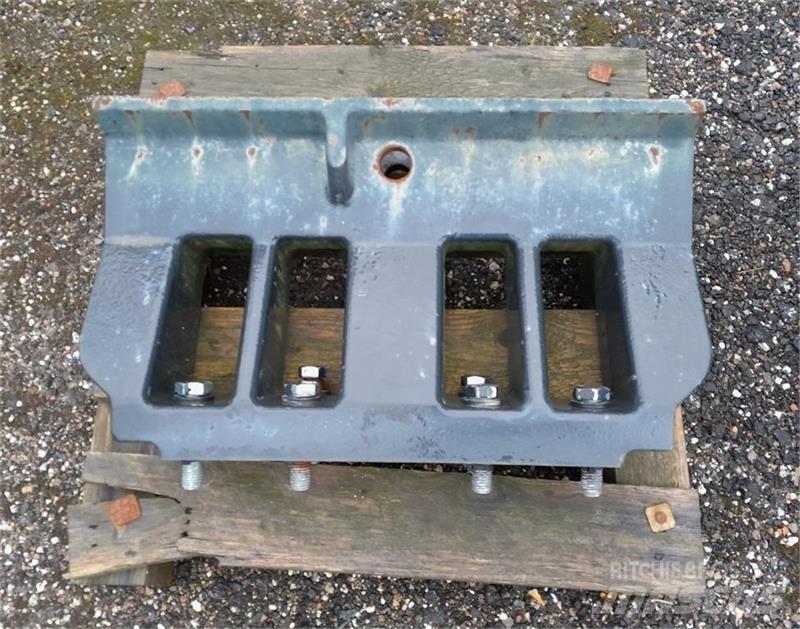  - - - Combine harvester accessories