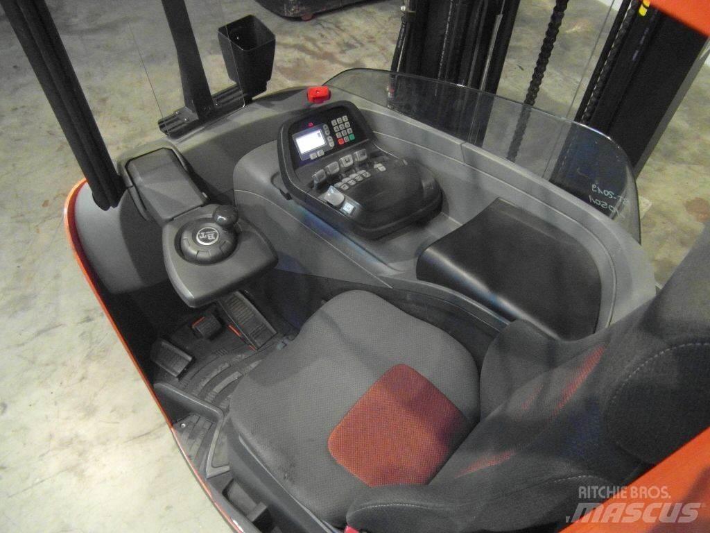 BT RRE140E Reach truck