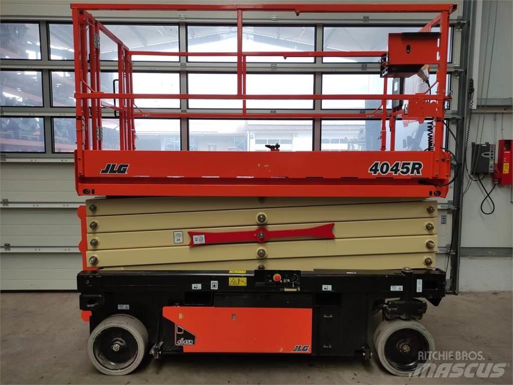 JLG 4045R Scissor lifts
