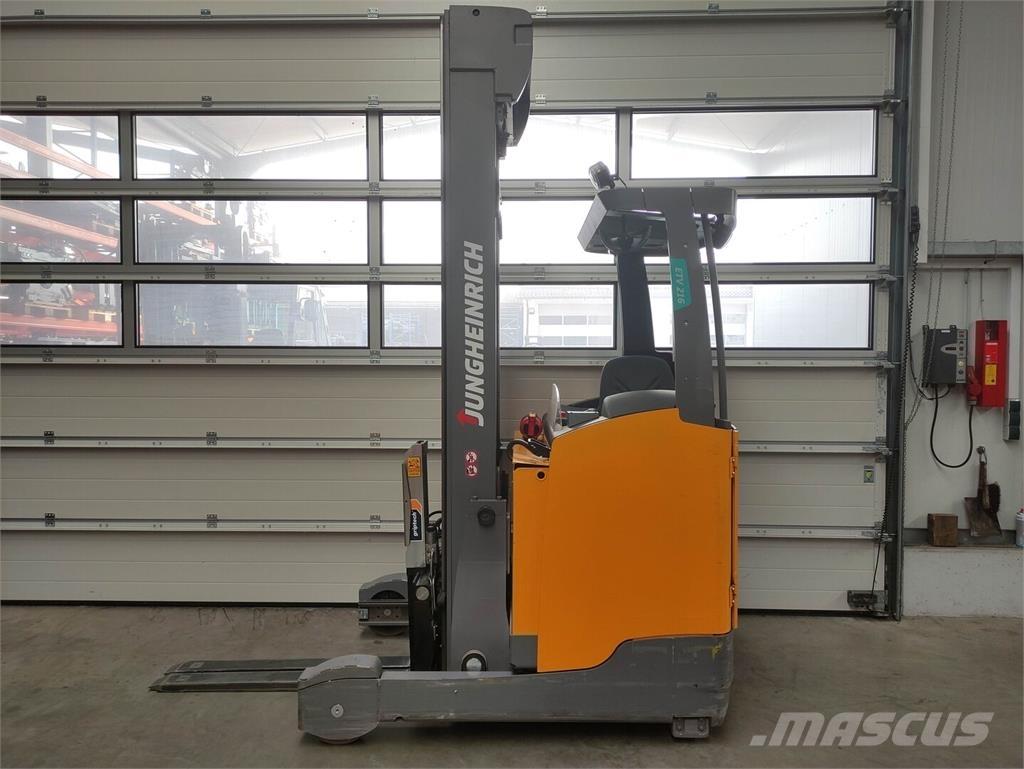 Jungheinrich ETV 216 Reach truck