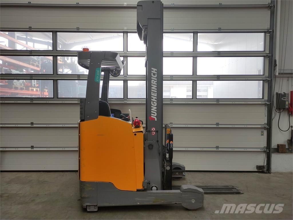 Jungheinrich ETV 216 Reach truck