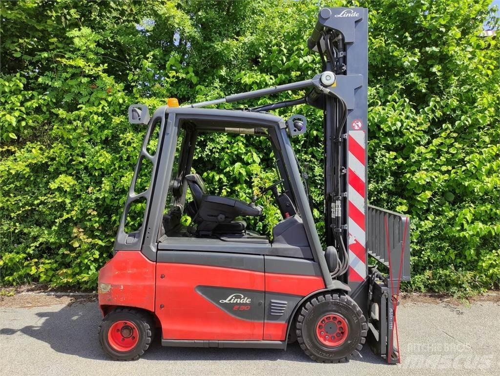 Linde E30-01-387 Electric forklift trucks
