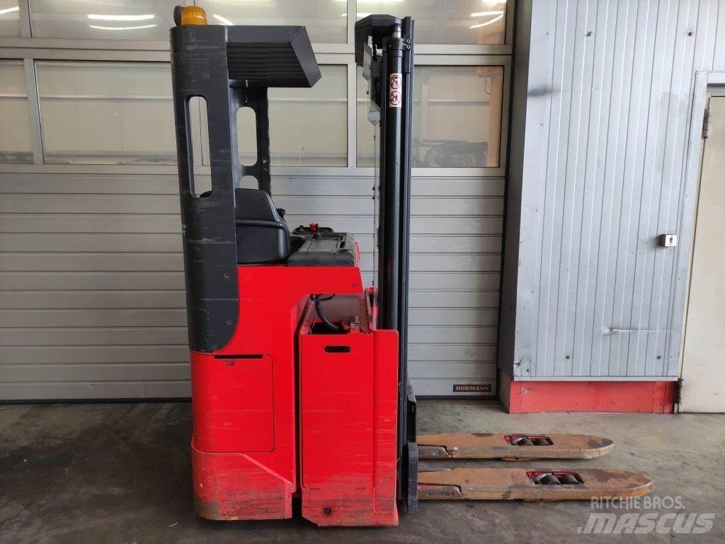 Linde L16R Pedestrian stacker