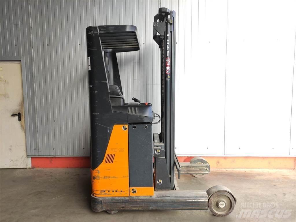 Still FM 12 Reach truck
