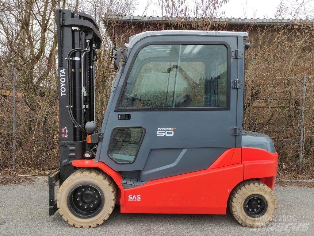 Toyota 8FBMT50 Electric forklift trucks